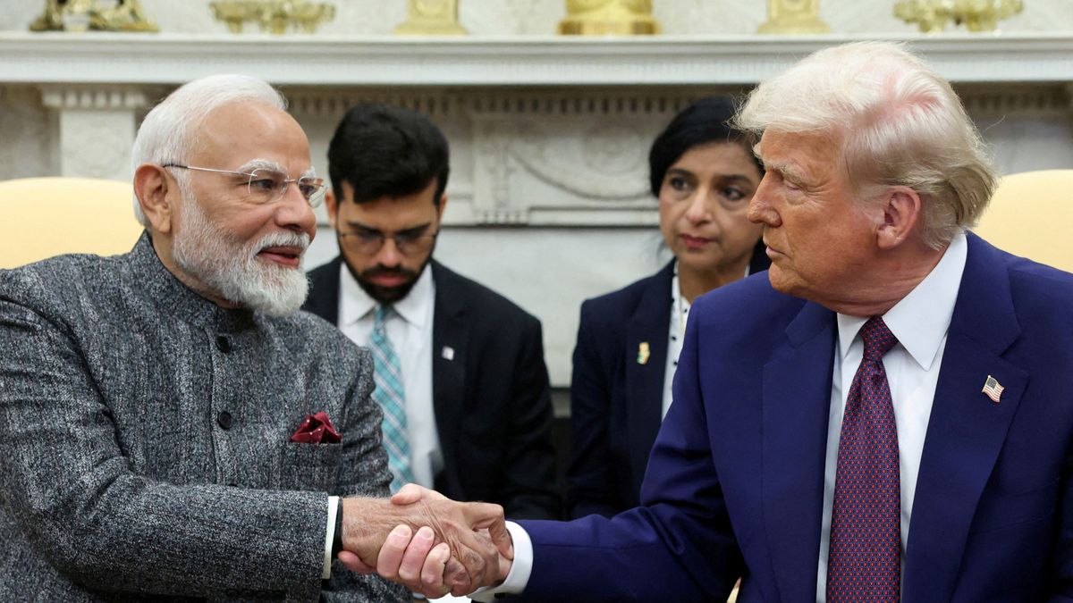Estados Unidos reduce los aranceles para la India a cambio de renunciar al petróleo ruso