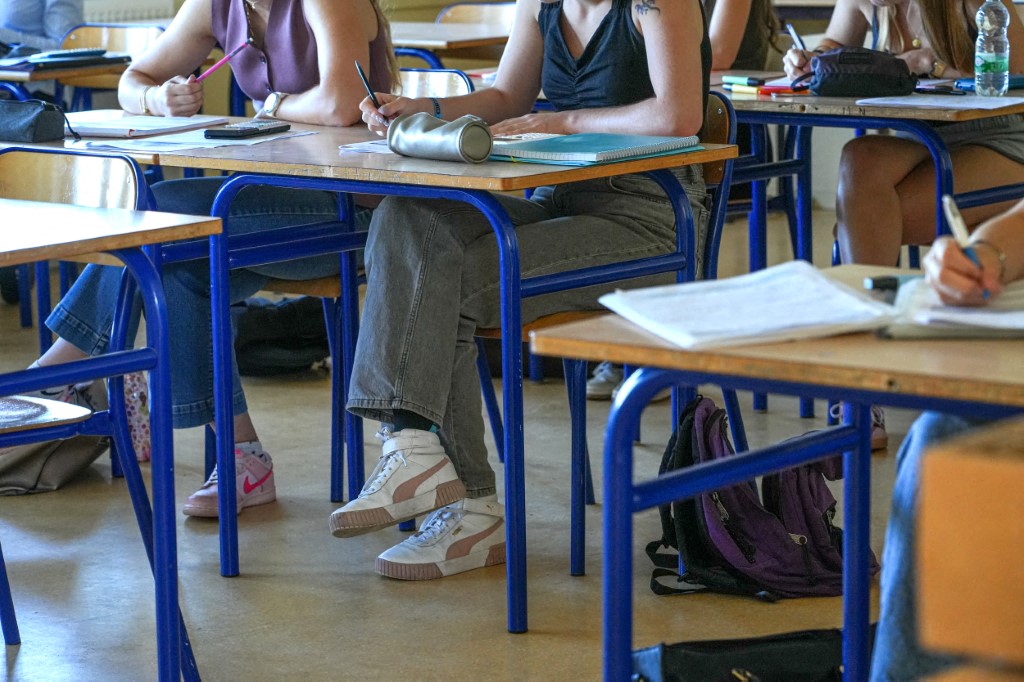 Bajo las caídas en Pisa, la inflación de calificaciones