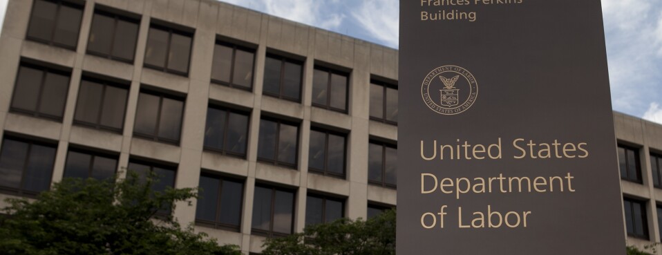 El Ministerio de Trabajo de EEUU pasa de poner trabas a subvencionar las compras de empresas por sus empleados